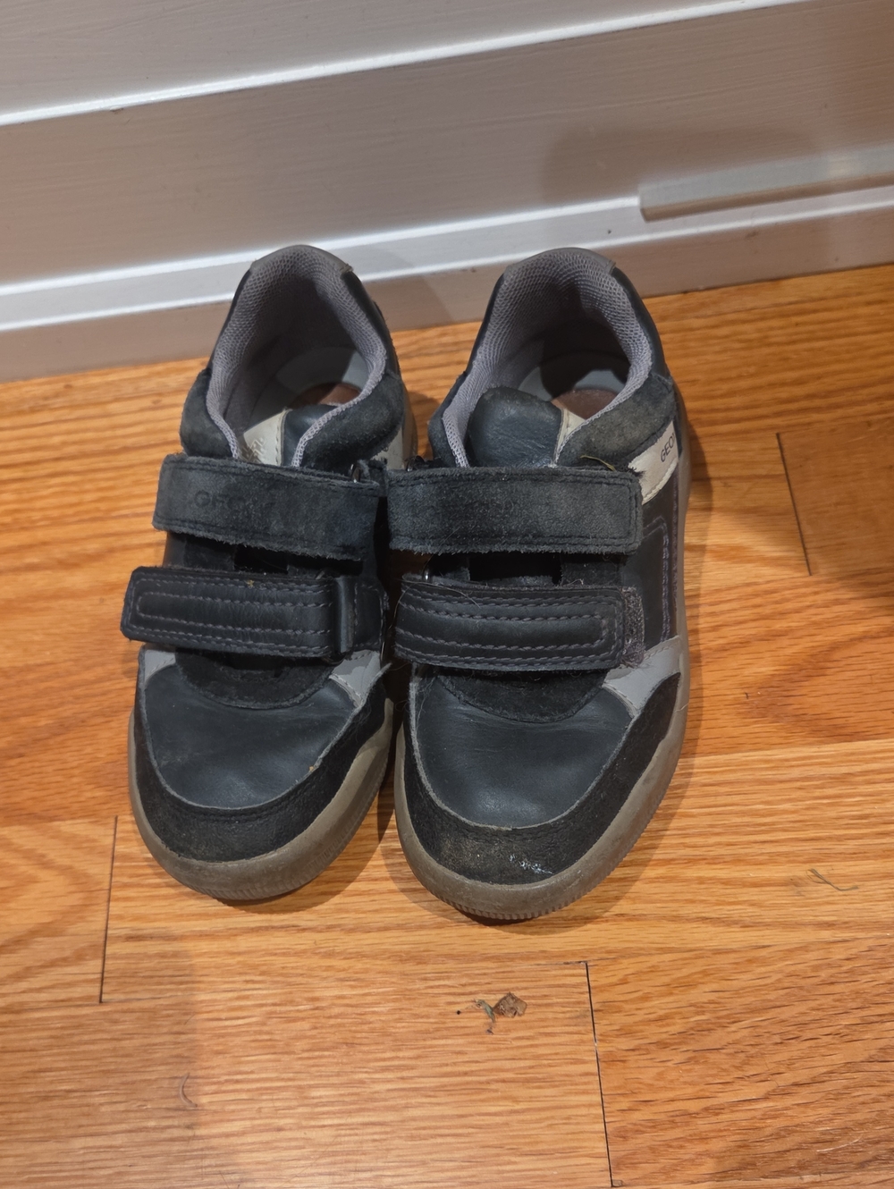 Geox Size 28 Velcro Shoes